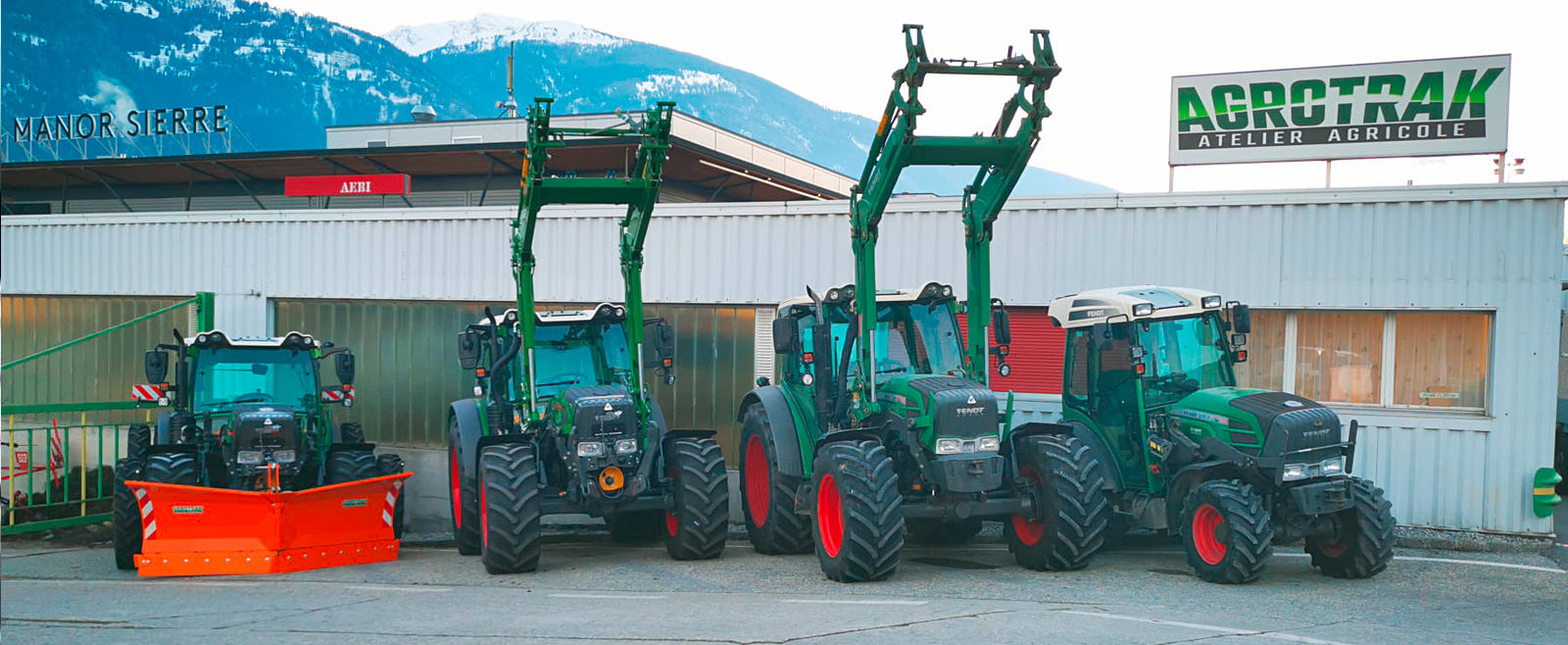 Ausstellung, Verkauf Agrotrak 